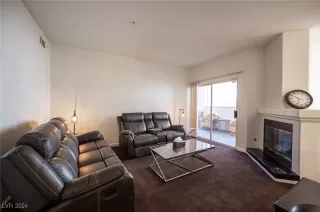 Photo #4: 2629539 Listing