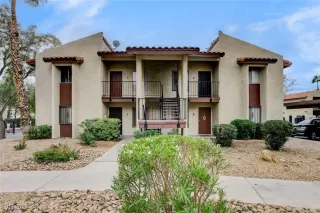 Photo #6: 2629548 Listing