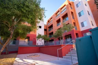 Photo #1: 2629587 Listing 