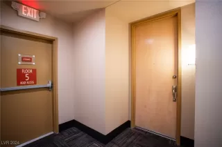 Photo #3: 2629587 Listing 