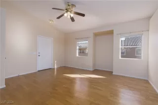 Photo #1: 2629593 Listing 