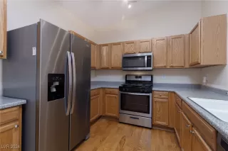 Photo #3: 2629593 Listing 