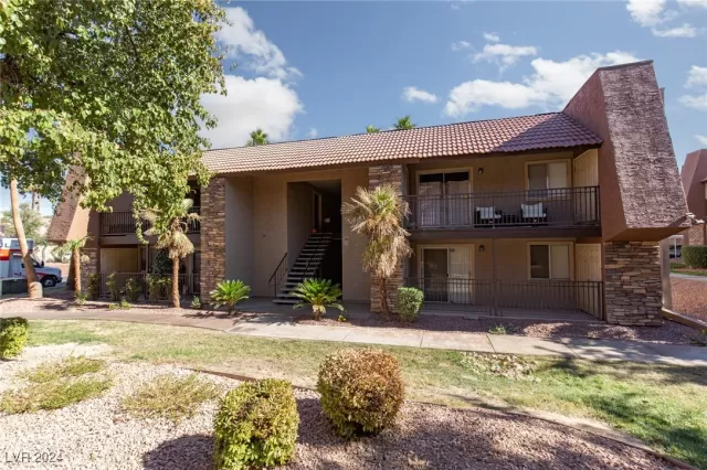 MLS: 2629629 Condo For Sale