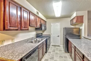 Photo #4: 2629665 Listing 