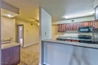 Photo #5: 2629665 Listing 