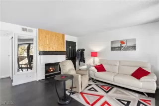 Photo #5: 2629690 Listing 