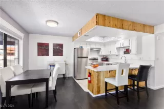 Photo #6: 2629690 Listing 