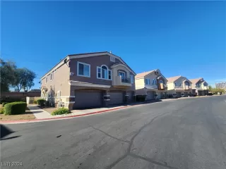 Photo #1: 2629736 Listing