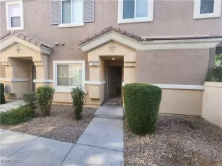 Photo #2: 2629736 Listing