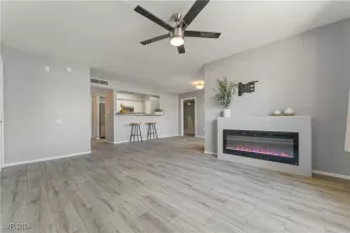 Photo #3: 2629741 Listing