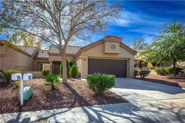 MLS: 2629766 Condo For Sale