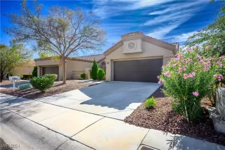 Photo #1: 2629766 Listing