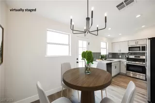 Photo #1: 2629776 Listing