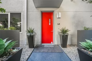 Photo #5: 2629778 Listing