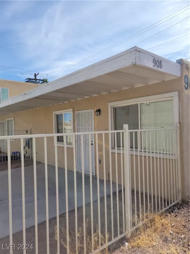 MLS: 2629788 Condo For Sale