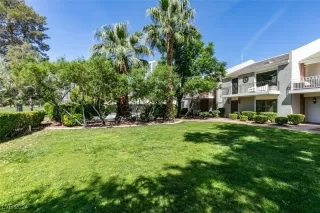 Photo #2: 2629846 Listing 