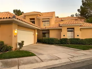 Photo #1: 2629892 Listing 