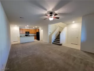 Photo #6: 2629910 Listing 