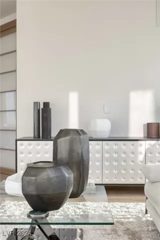 Photo #3: 2629912 Listing 