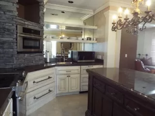 Photo #3: 2629914 Listing 