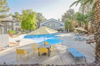 Photo #6: 2629919 Listing 