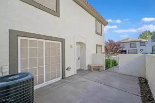 Photo #1: 2629978 Listing 