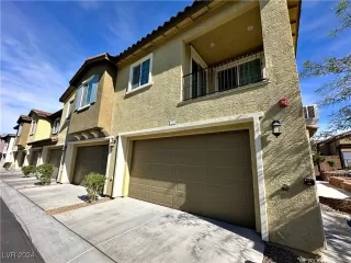 Photo #1: 2629989 Listing 
