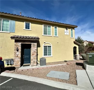 Photo #2: 2629989 Listing 