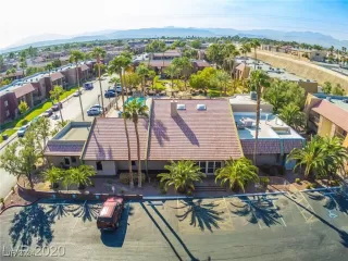 Photo #5: 2630028 Listing