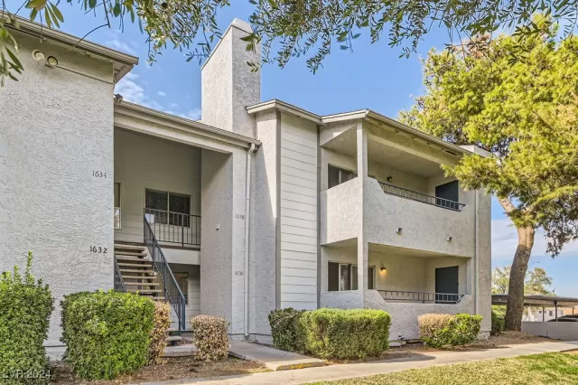 MLS: 2630058 Condo For Sale