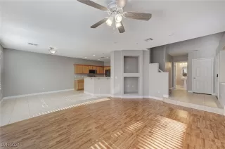 Photo #1: 2630062 Listing 