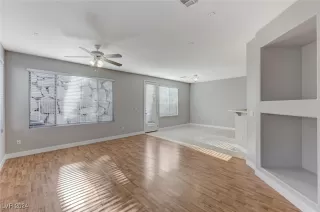 Photo #2: 2630062 Listing 