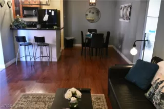 Photo #3: 2630079 Listing 