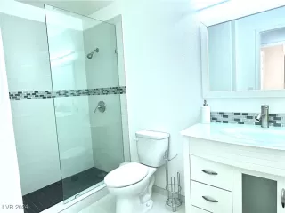 Photo #5: 2630106 Listing 