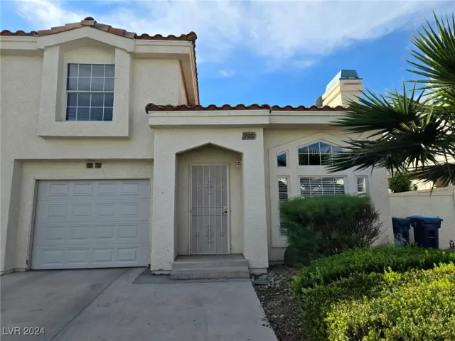 MLS: 2630118 Condo For Sale