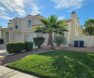 Photo #1: 2630118 Listing 