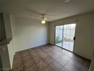 Photo #6: 2630118 Listing 