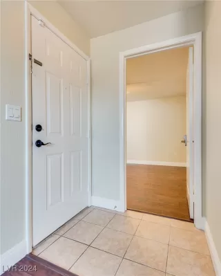 Photo #4: 2630128 Listing 