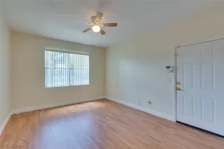 Photo #6: 2630135 Listing 