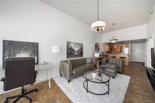 Photo #2: 2630153 Listing 
