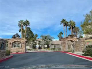 Photo #1: 2630167 Listing