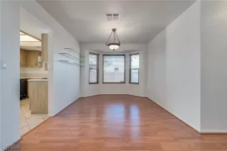 Photo #5: 2630227 Listing 