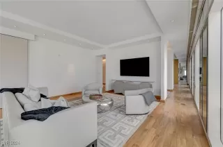 Photo #6: 2630267 Listing 