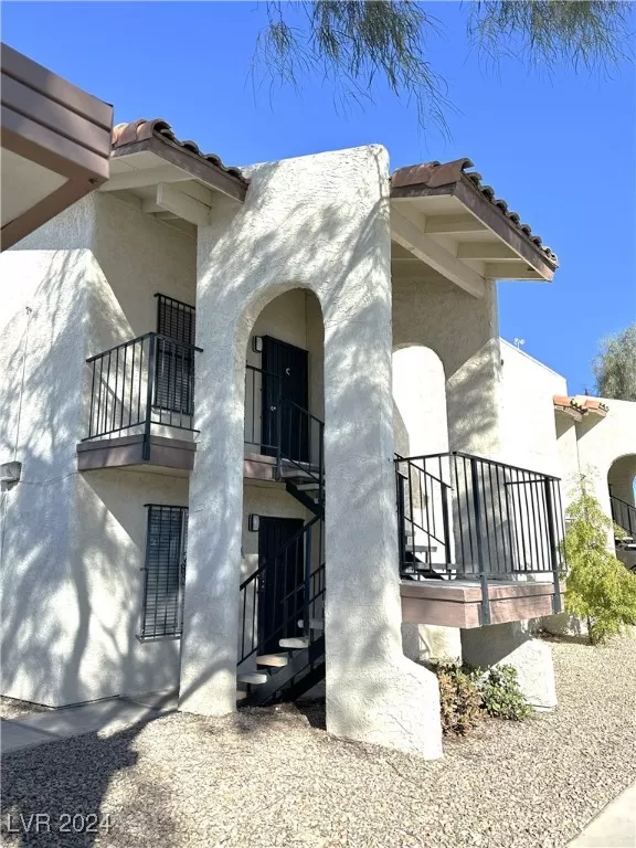 MLS: 2630358 Condo For Sale