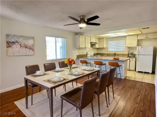 Photo #6: 2630358 Listing 