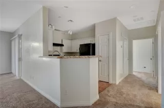 Photo #6: 2630360 Listing 