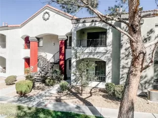 Photo #3: 2630387 Listing 