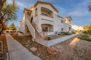 Photo #1: 2630401 Listing 