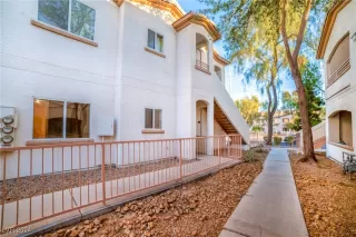 Photo #2: 2630401 Listing 