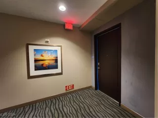 Photo #3: 2630415 Listing 